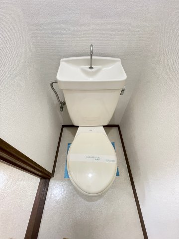 ビューハイムフジのトイレ|同物件別号室