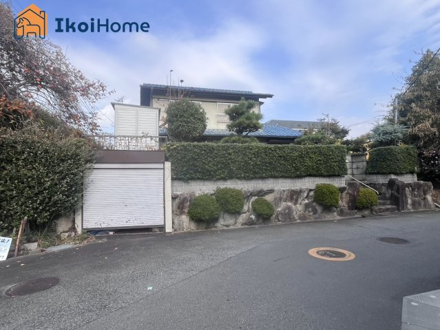 明石市大久保町山手台2丁目　土地の前面道路含む現地写真|～ご見学に関して～平日や夜間でもご案内可能。決まったお時間で身動きが取れない方も臨機応変に対応します