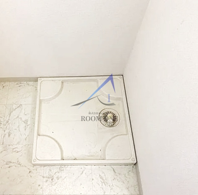 カーサ・フェリーチェの設備|洗濯機置き場です。