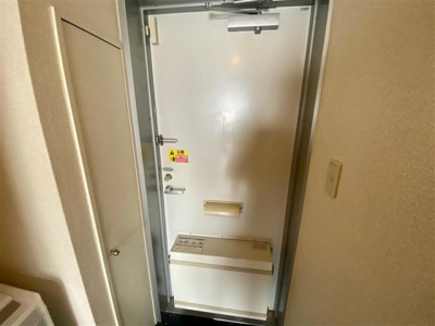 【玄関】 | レオパレスシャンブル壱番館