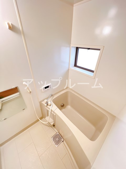 ＭＡＩＳＯＮＮＥＴＴＥルピナスの浴室