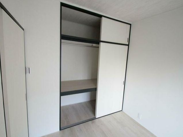 青木公園マンションの収納|別号室の参考写真です。