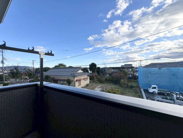 【バルコニー】 | 開成町中之名　新築戸建て　カースペース3台駐車可能