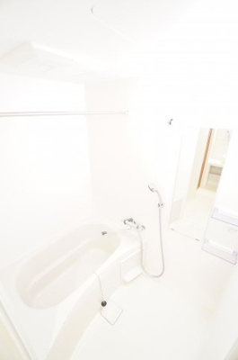 【浴室】 | 1/6ｔｈ | ※同物件・同タイプの写真です。