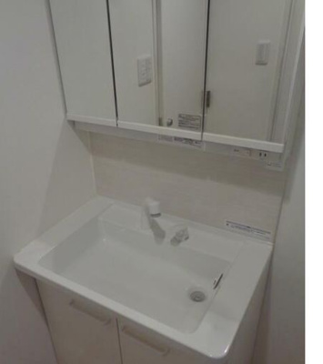 【独立洗面台】 | ニューライフ一番町 | 独立洗面台、小物を置くことができて便利です