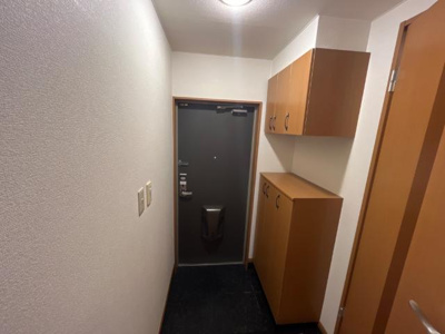 【玄関】 | ローズマリーⅠ | 玄関