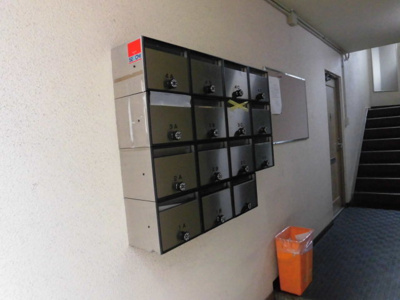 【エントランス】 | エムエムハイツ | 集合ポストです