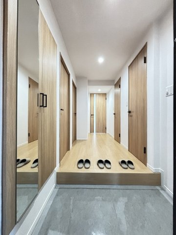 【玄関】 | 藤崎ロジュマン