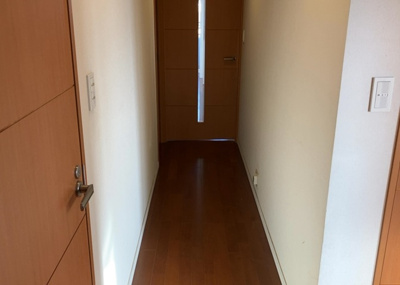 【内装】 | ラヴィドール本厚木サザンマーク | 内装はとにかくおしゃれなものがいい！と選ぶ前に、まず住んだ後のことを想像してみましょう。住んでみたらコンセントの位置が悪くて使いにくいなど出てきます。事前にどの家電をどこに置くか想定しておきましょう。