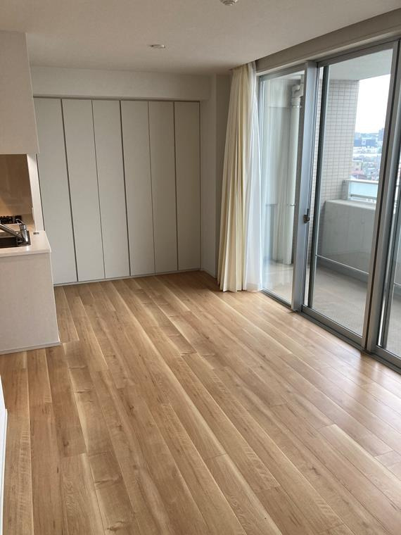 アールブラン二子多摩川レジデンスの居間・リビング