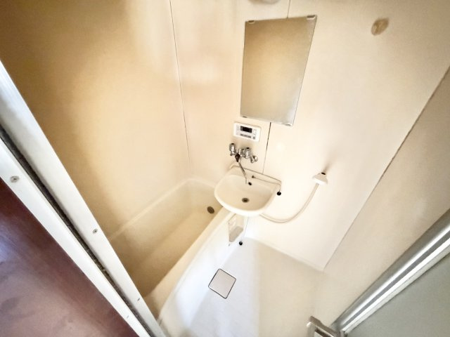 プロミネンスハイツ3号棟の浴室