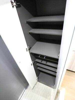 【玄関】 | アルテシモポッソ |  