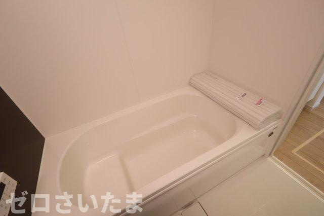 《仲介手数料無料》志木市中宗岡５丁目22-31新築一戸建てKEIAI GRACEの浴室