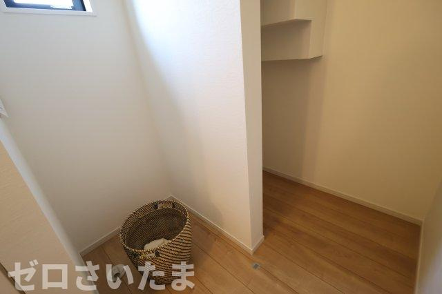 《仲介手数料無料》志木市中宗岡５丁目22-31新築一戸建てKEIAI GRACEのランドリースペース