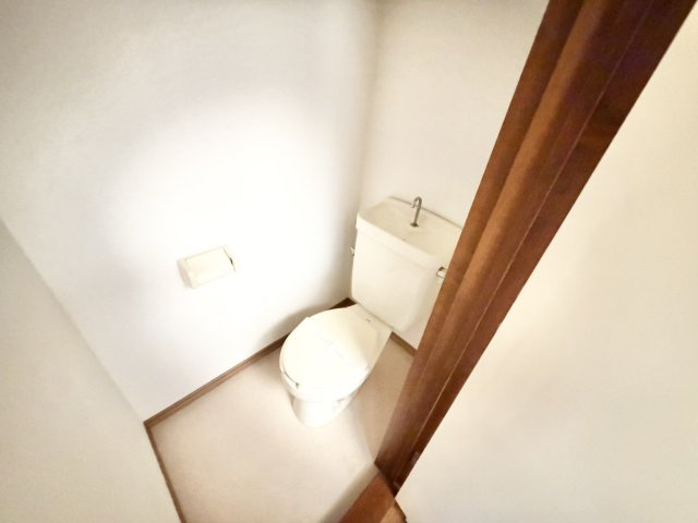 プロミネンスハイツ2号棟のトイレ|※別部屋参考写真