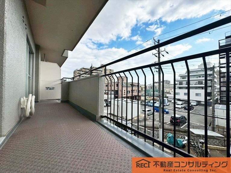 ファミール東灘のバルコニー