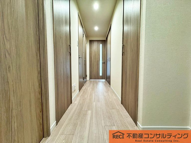 ファミール東灘の玄関