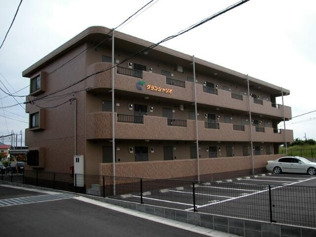 グランシャリオ