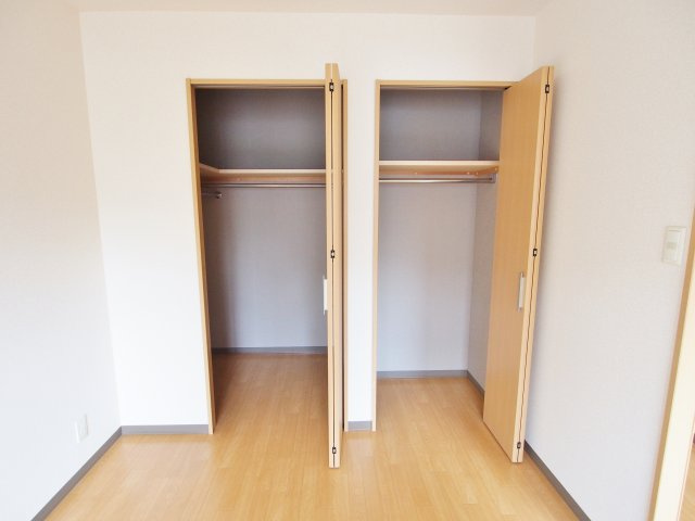 エミネンス大町の収納