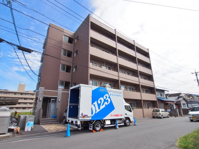 エミネンス大町の外観