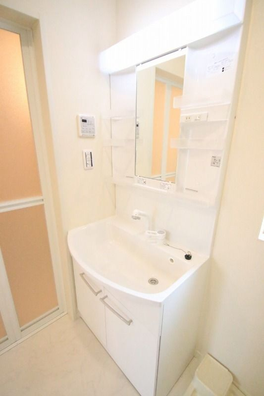 プラントグラスⅠの独立洗面台