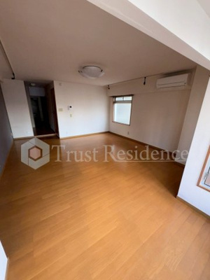 【居間・リビング】 | ライオンズマンション亀戸