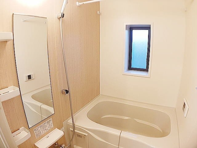 桜・レジデンスＢの浴室