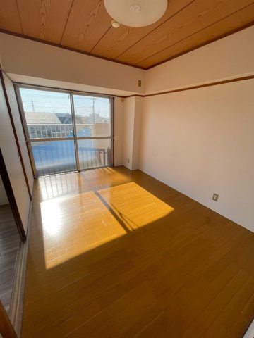 佐賀市木原２丁目の賃貸マンションの内装