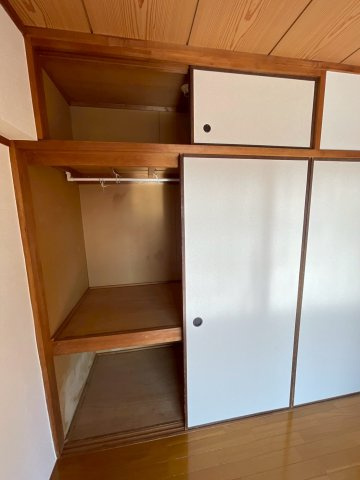 佐賀市木原２丁目の賃貸マンションの収納