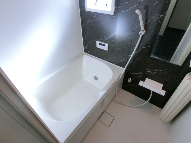 【浴室】 | 菊菜