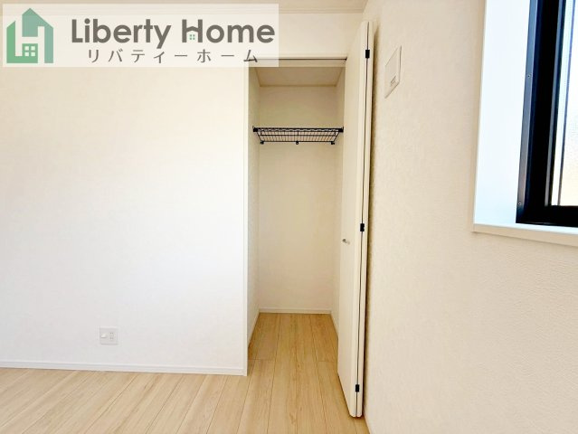 牛久市神谷第13　新築戸建の収納