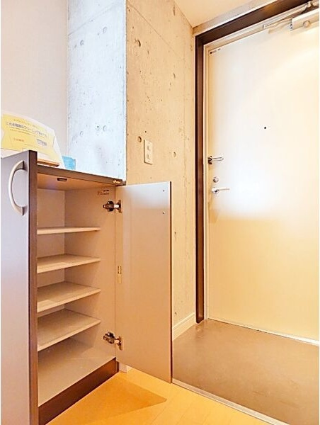 ラクロアの玄関