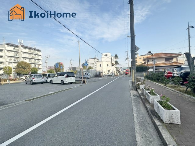 明石市二見町東二見　土地のその他|●年中無休：当日予約可●前面道路三方とも広く幅員約6m以上ございますのでお車の出し入れも安心です。