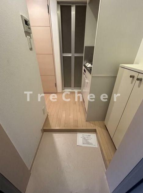 アムロゼッタ駒込の玄関