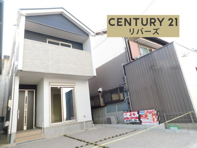 名古屋市中村区鴨付町１丁目の新築一戸建の前面道路含む現地写真|☆限定１棟☆　　新価格！！いつでも見学出来ます♪（お問合せ当日、平日、水曜、夜間ＯＫ）　駐車並列２台ＯＫ！　プライバシーを確保する２階リビング♪　全居室ＷＩＣ完備　バス停徒歩１分♪　スーパー徒歩８分♪