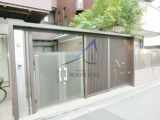 吉祥庵のエントランス|エントランスです。