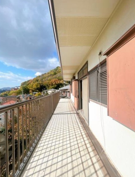 本山北町5丁目　中古戸建のバルコニー|クリーニング・外壁塗装予定