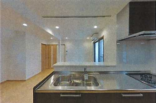 茅ヶ崎市美住町 中古戸建のキッチン