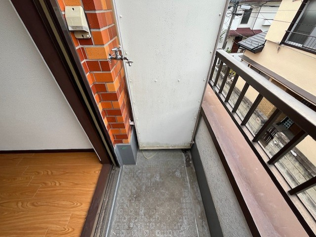 杉並区高円寺南５丁目の賃貸マンションのバルコニー