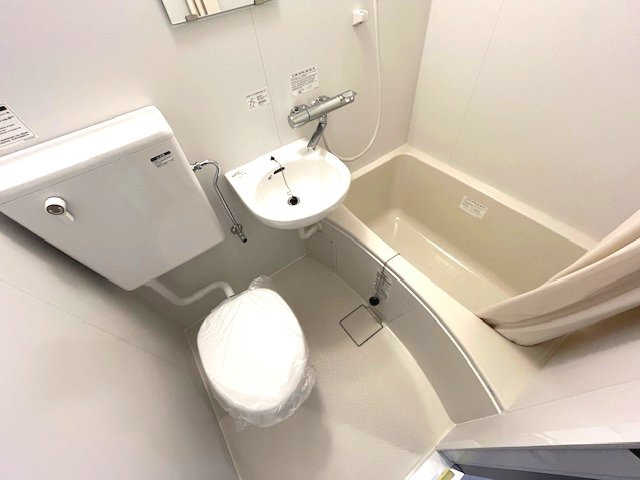 シャルマンハイム平野の浴室