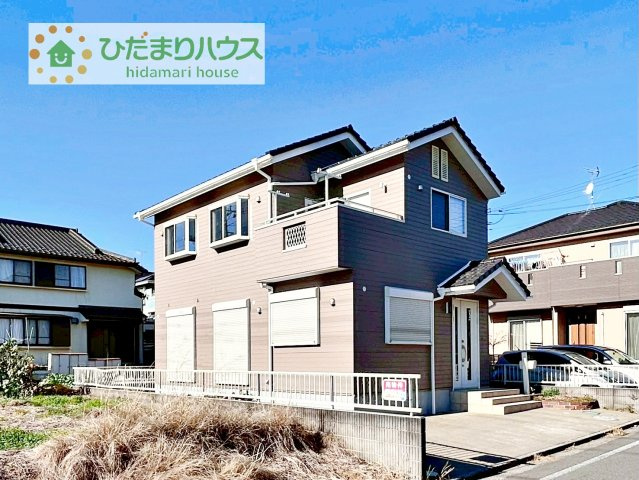 【外観】 | 守谷市松ケ丘３丁目　中古戸建 | 小中学校まで、それぞれ徒歩10分圏内！