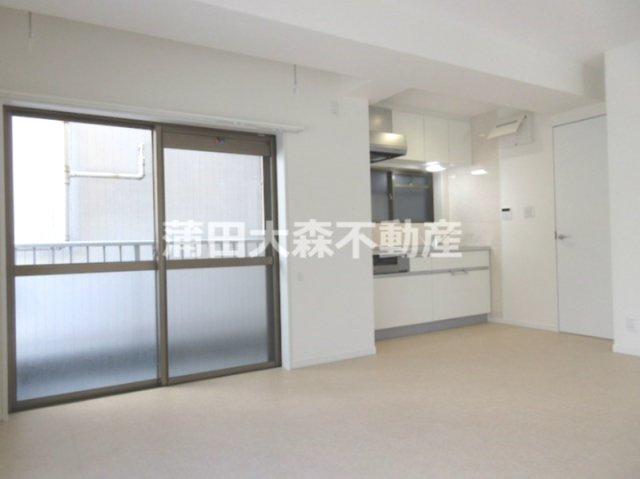 浜ビルの居間・リビング