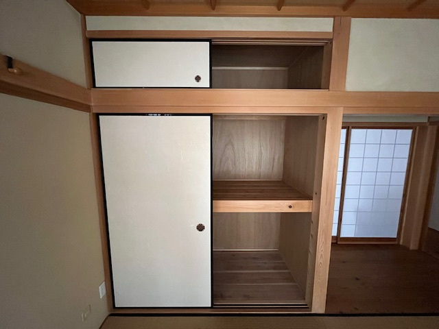 大師町貸家の収納