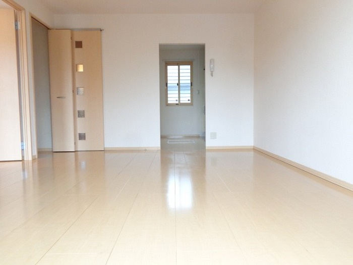 ウィルコート万々 A棟の居間・リビング|リビング