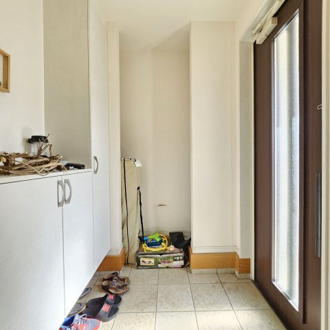 佐波郡玉村町上茂木500-15の玄関