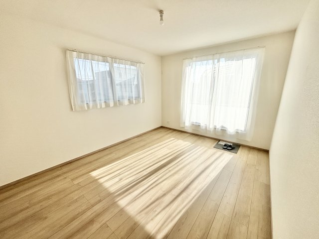 【仲介手数料無料／津島市】津島市唐臼町　ハートフルタウン　新築戸建　1号棟の洋室
