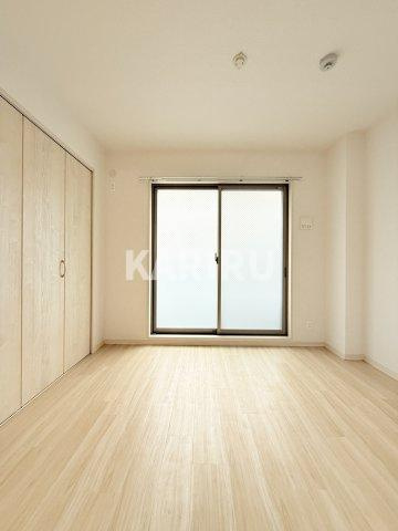 アルカンシェルコート緑橋の洋室