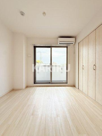 アルカンシェルコート緑橋の洋室