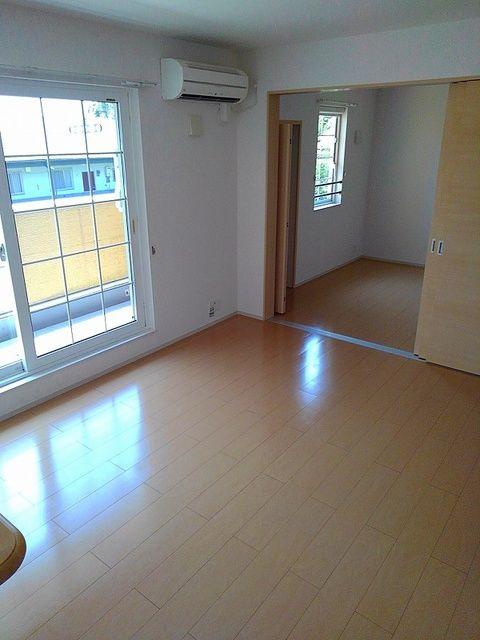 サイドルーツ　Ⅱ　　刈谷市近郊の賃貸ならクラスホーム刈谷店の居間・リビング