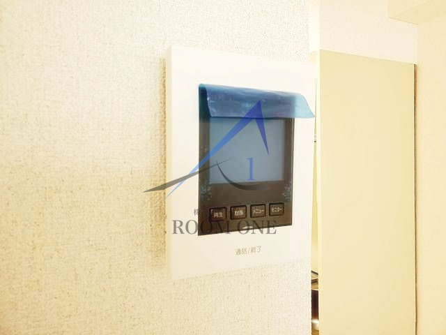 芦花公園ハイツのセキュリティ|モニター付きインターホンです。